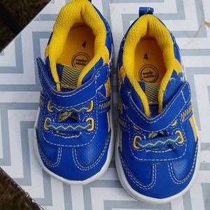 Wonder Nation size 4